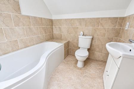 1 bedroom Flat to let in Gloucester Road, Ross on wye, HR9