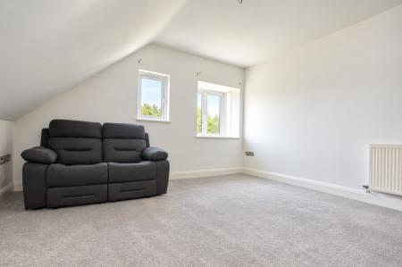 1 bedroom Flat to let in Gloucester Road, Ross on wye, HR9