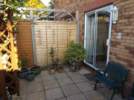 2 bedroom Terraced House to let in Chichester Close, Belmont, Hereford, HR2