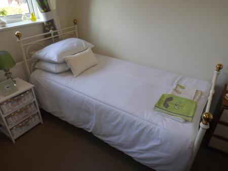 2 bedroom Terraced House to let in Chichester Close, Belmont, Hereford, HR2