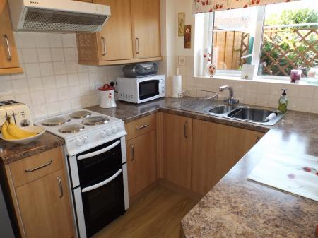 2 bedroom Terraced House to let in Chichester Close, Belmont, Hereford, HR2