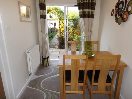 2 bedroom Terraced House to let in Chichester Close, Belmont, Hereford, HR2