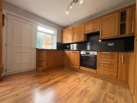 3 bedroom End of terrace house to let in Plover Close, Hereford, HR2