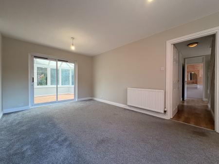 3 bedroom End of terrace house to let in Plover Close, Hereford, HR2