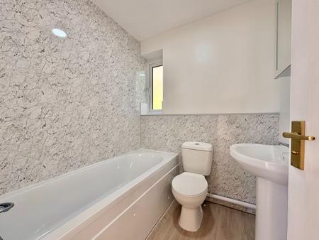 4 bedroom Detached house to let in Foxglove Close, Ross-on-Wye, HR9