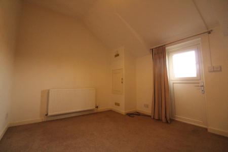 2 bedroom Flat to let in 92 Widemarsh Street, Hereford, HR4