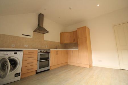 2 bedroom Flat to let in 92 Widemarsh Street, Hereford, HR4