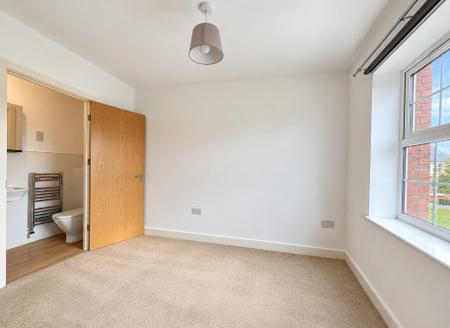 4 bedroom Town house to let in Red Norman Rise, Hereford, HR1