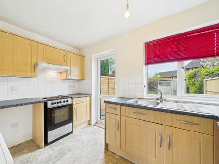 2 bedroom Terraced House to let in Fakenham Drive, Hereford, HR4