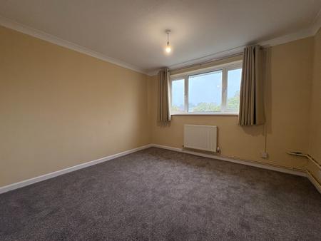 2 bedroom Flat to let in Waterside, Ross-on-Wye, HR9