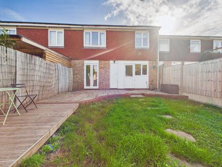 3 bedroom Terraced House to let in Barons Mead, Hereford, HR2