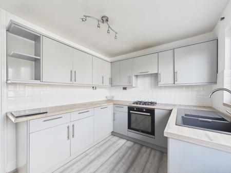 3 bedroom Terraced House to let in Barons Mead, Hereford, HR2