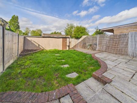 3 bedroom Terraced House to let in Barons Mead, Hereford, HR2