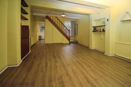 2 bedroom Terraced House for sale in Castle Place, Town Center, High Wycombe, HP13