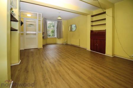 2 bedroom Terraced House for sale in Castle Place, Town Center, High Wycombe, HP13