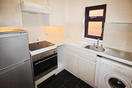 1 bedroom Flat to let in Groom Court, Old Coach Drive, High Wycombe, HP11