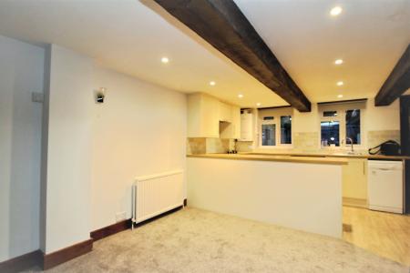 3 bedroom Terraced House for sale in High Street, Great Missenden, High Wycombe, HP16