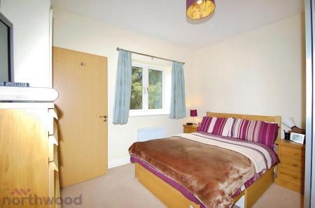 3 bedroom End of terrace house for sale in Coates Lane, High Wycombe, HP13