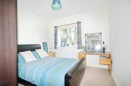 3 bedroom End of terrace house to let in Coates Lane, High Wycombe, HP13