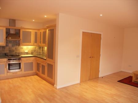 3 bedroom Flat to let in Dean Street, Marlow, SL7