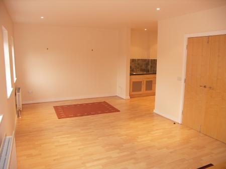 3 bedroom Flat to let in Dean Street, Marlow, SL7