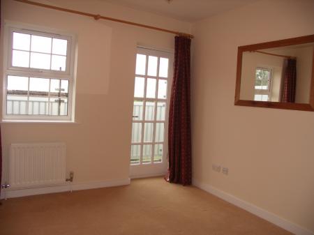 3 bedroom Flat to let in Dean Street, Marlow, SL7
