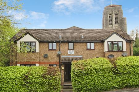 1 bedroom Flat for sale in Geralds Court, Geralds Road, High Wycombe, HP13