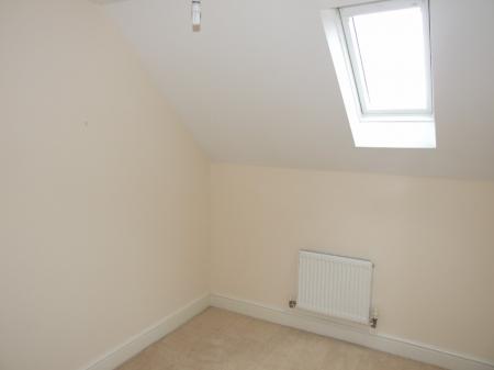 2 bedroom Flat to let in Morris Mews, Rugby Rise, Loudwater, HP11