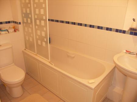 2 bedroom Flat to let in Morris Mews, Rugby Rise, Loudwater, HP11