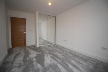 1 bedroom Flat to let in Suffield Lodge, Suffield Hill, High Wycombe, HP11