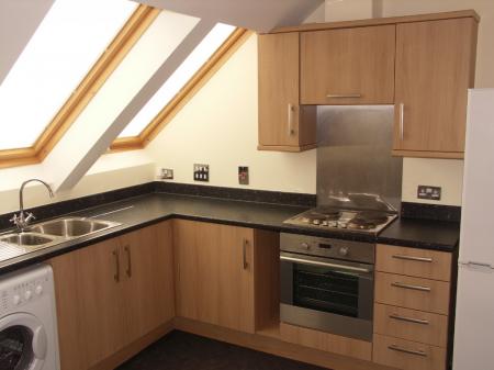 2 bedroom Flat to let in Wright Place, High Wycombe, HP13