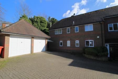 Malmerswell Road, High Wycombe, HP13