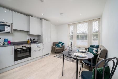 1 bedroom Flat for sale in Trinity Place, Town Center, High Wycombe, HP11
