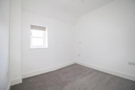 2 bedroom Semi-detached house to let in (FM) Crown Place, Marlow, SL7