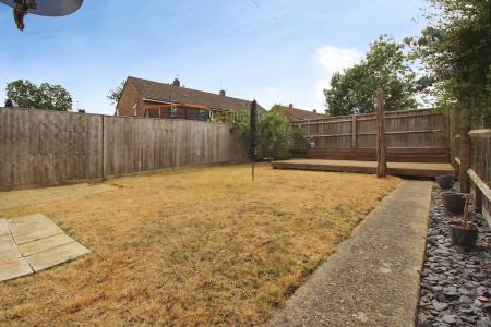 2 bedroom Terraced House to let in Woodcock Avenue, Walters Ash, High Wycombe, HP14
