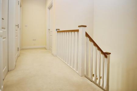 4 bedroom Detached house to let in Heatherdene Road, Abbey Barn, High Wycombe, HP10