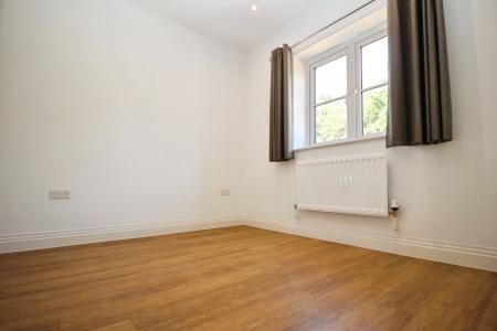 4 bedroom Detached house to let in Heatherdene Road, Abbey Barn, High Wycombe, HP10
