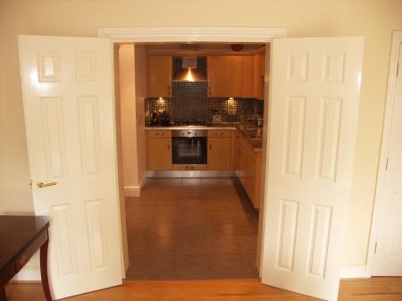 2 bedroom Flat to let in Fairlawns, High Wycombe, HP13