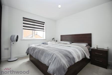4 bedroom Detached house to let in Boulton Road, Weston Turville, Aylesbury, HP22