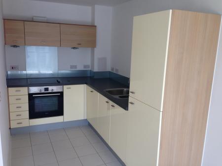 1 bedroom Flat to let in Papermakers Lodge, High Wycombe, HP11