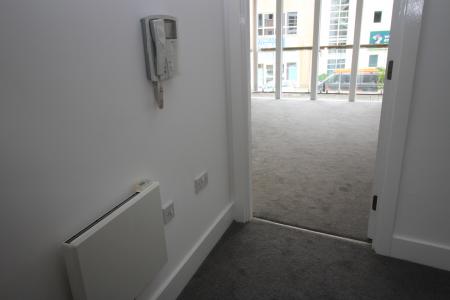 1 bedroom Flat to let in Papermakers Lodge, High Wycombe, HP11