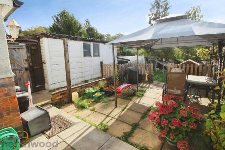 3 bedroom Semi-detached house for sale in Totteridge Road, High Wycombe, HP13
