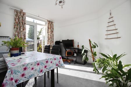 3 bedroom Semi-detached house for sale in Totteridge Road, High Wycombe, HP13