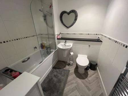 2 bedroom Flat for sale in Anchor Street, Orwell Quay