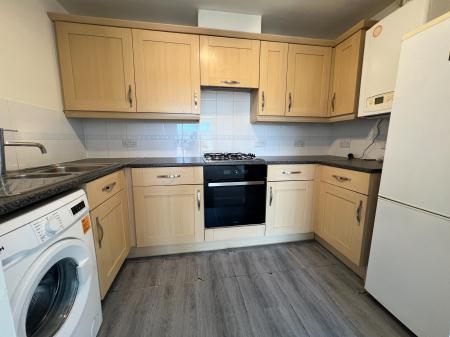 2 bedroom Flat for sale in COMPAIR CRESCENT IPSWICH