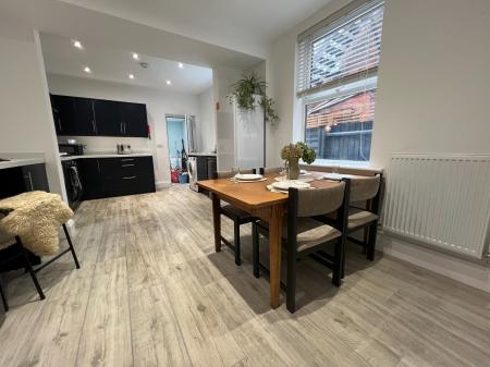 1 bedroom House share to let in Holland Road Felixstowe