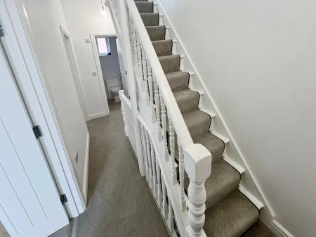 4 bedroom Terraced House to let in Manning Road, Felixstowe