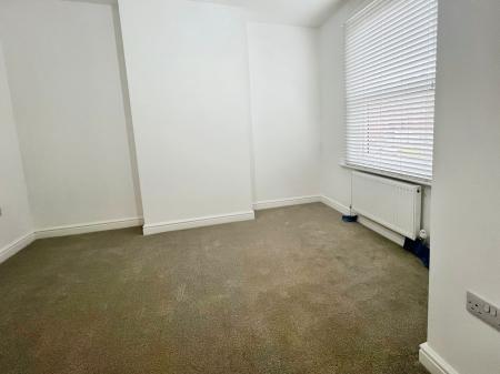 4 bedroom Terraced House to let in Manning Road, Felixstowe