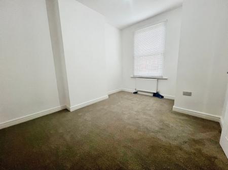 4 bedroom Terraced House to let in Manning Road, Felixstowe
