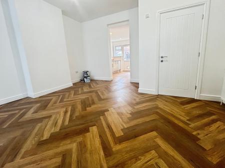 4 bedroom Terraced House to let in Manning Road, Felixstowe